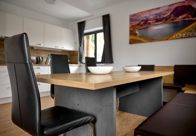 Appartement in St. Gallenkirch - Montan Chalet-Apartment with loggia and balcony |14OG | 46142 Appartement in St. Gallenkirch - Montan Chalet-Apartment with loggia and balcony |14OG | 46142