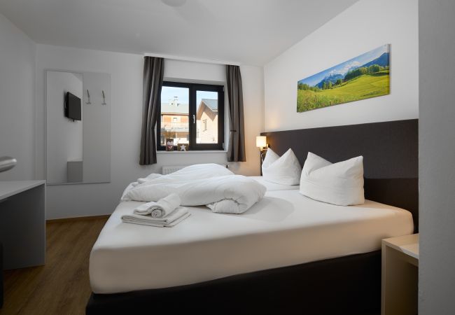  in St. Gallenkirch - Montan Chalet-Apartment with sauna and loogia |28EG | 46281