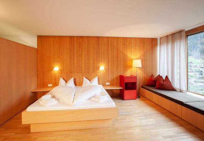 Bedroom Natali`s Studio 53 im  Bonawinkel Bedroom with Double bed in Natali`s Studio 53 im  Bonawinkel