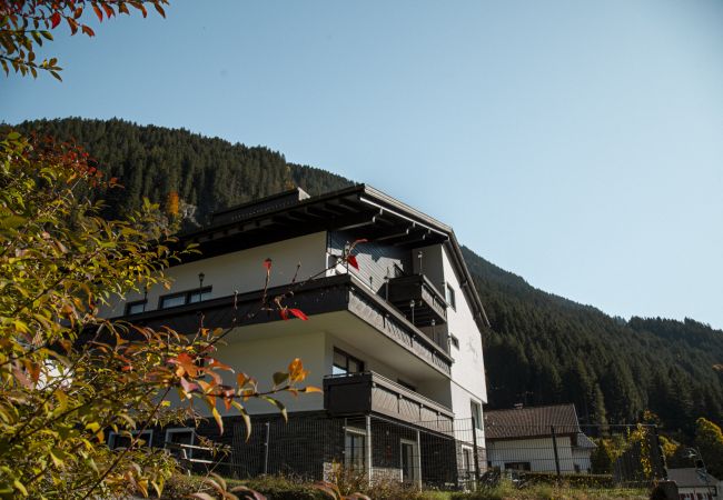 Ferienwohnung in Gaschurn - Enzian - die schicke 2-Schlafzimmer Wohnung mit 7 Schlafplätzen | 1109 Ferienwohnung in Gaschurn - Enzian - die schicke 2-Schlafzimmer Wohnung mit 7 Schlafplätzen | 1109